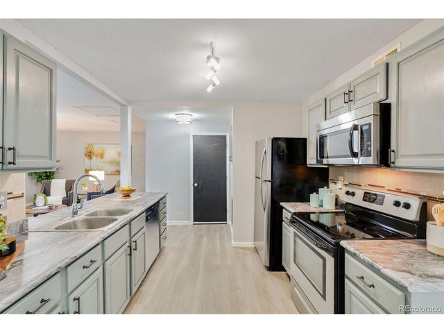 1270 Commanchero Dr, Colorado Springs, CO 80915