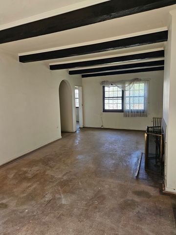 7859B S SOUTH SHORE Drive 3E, Chicago, IL 60649