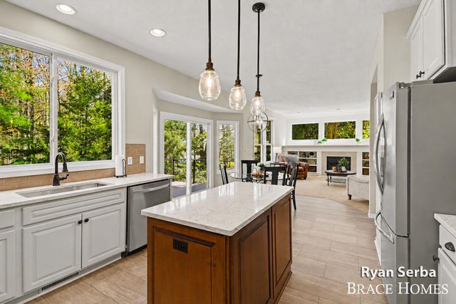 14873 Mallard Way, Spring Lake Twp, MI 49456