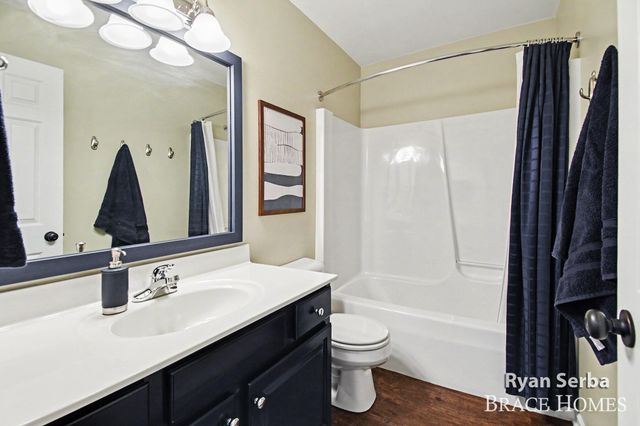 14873 Mallard Way, Spring Lake Twp, MI 49456