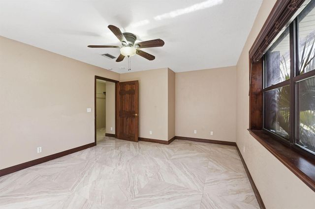 12356 61st Lane N, West Palm Beach, FL 33412