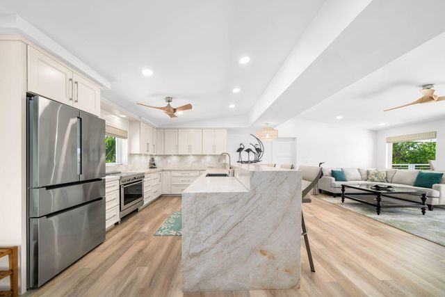 109 Sapodilla Drive, Lower Matecumbe, FL 33036