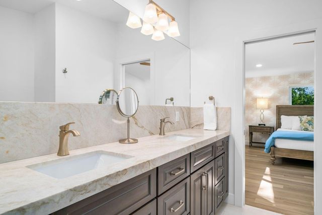 109 Sapodilla Drive, Lower Matecumbe, FL 33036