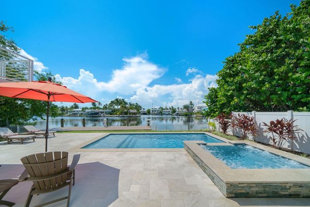 109 Sapodilla Drive, Lower Matecumbe, FL 33036