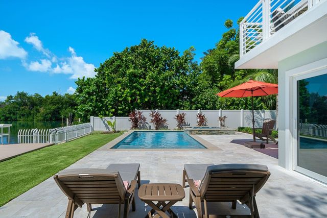 109 Sapodilla Drive, Lower Matecumbe, FL 33036