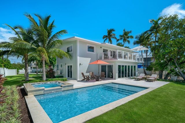 109 Sapodilla Drive, Lower Matecumbe, FL 33036