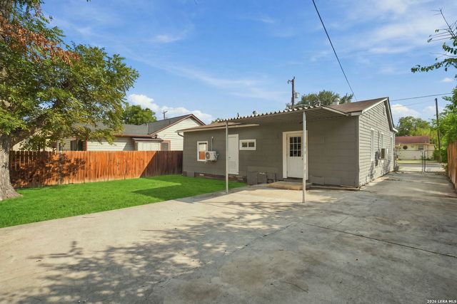 209 Hearne Ave, San Antonio, TX 78225