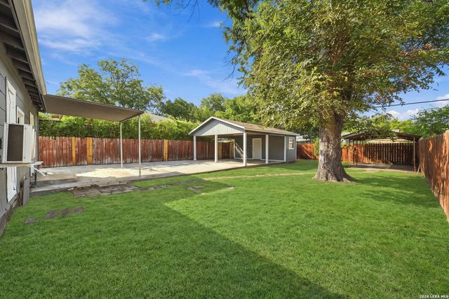 209 Hearne Ave, San Antonio, TX 78225