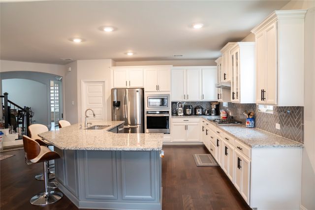 3173 Ridgelake Way, Lewisville, TX 75010