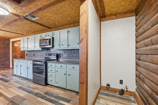 1214 S Dickerson Street, Newcastle, OK 73065