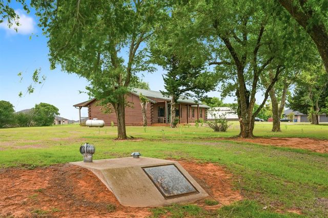 1214 S Dickerson Street, Newcastle, OK 73065