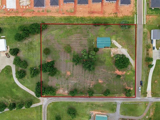 1214 S Dickerson Street, Newcastle, OK 73065