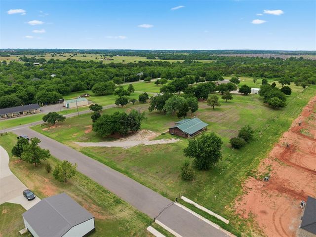 1214 S Dickerson Street, Newcastle, OK 73065