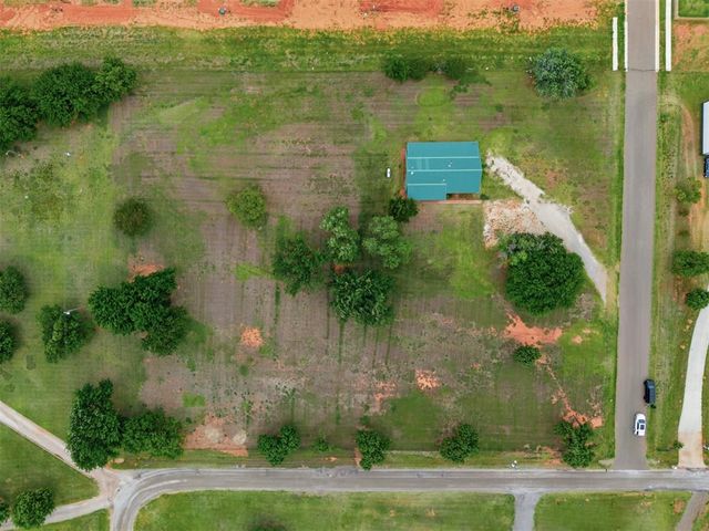 1214 S Dickerson Street, Newcastle, OK 73065