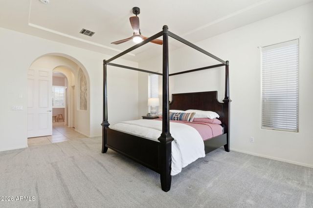 2402 E EVERGLADE Court, Chandler, AZ 85249