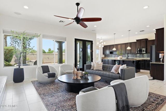 2402 E EVERGLADE Court, Chandler, AZ 85249