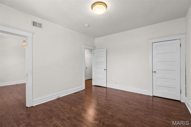 5928 De Giverville Avenue, St Louis, MO 63112
