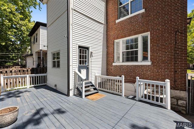 5928 De Giverville Avenue, St Louis, MO 63112