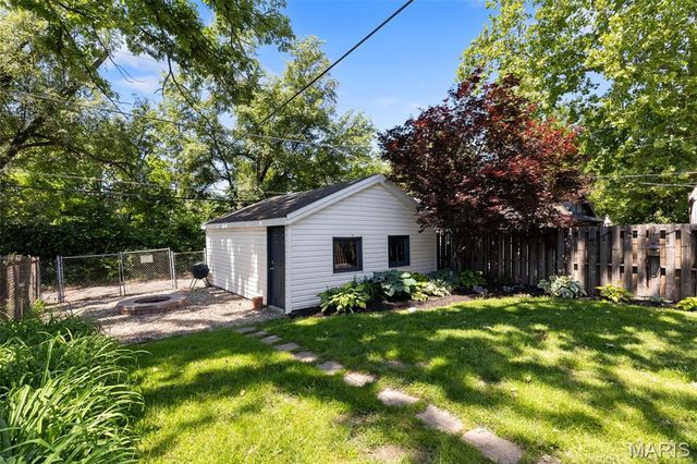 5928 De Giverville Avenue, St Louis, MO 63112
