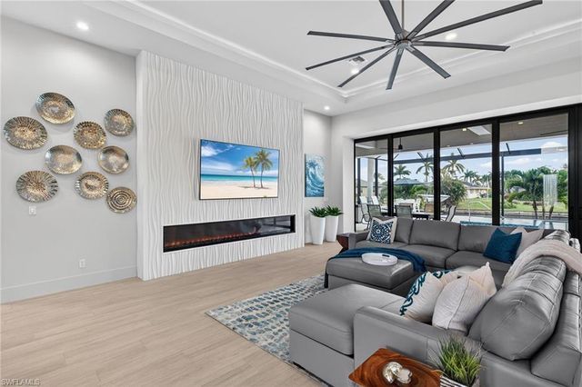 3126 18th AVE, Cape Coral, FL 33904