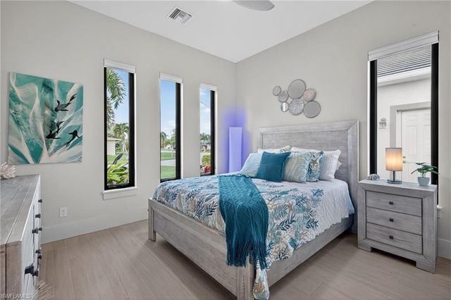 3126 18th AVE, Cape Coral, FL 33904