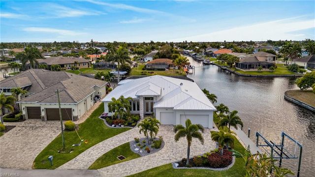 3126 18th AVE, Cape Coral, FL 33904