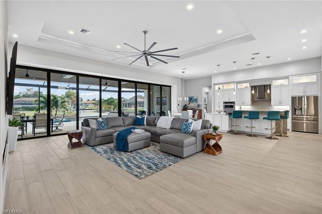 3126 18th AVE, Cape Coral, FL 33904