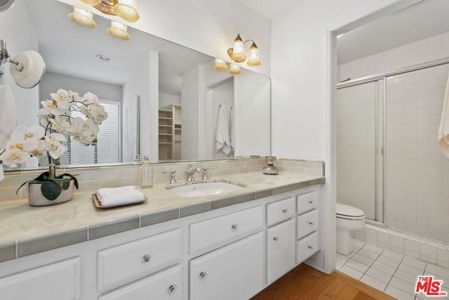 1220 Manning Avenue 7, Los Angeles, CA 90024