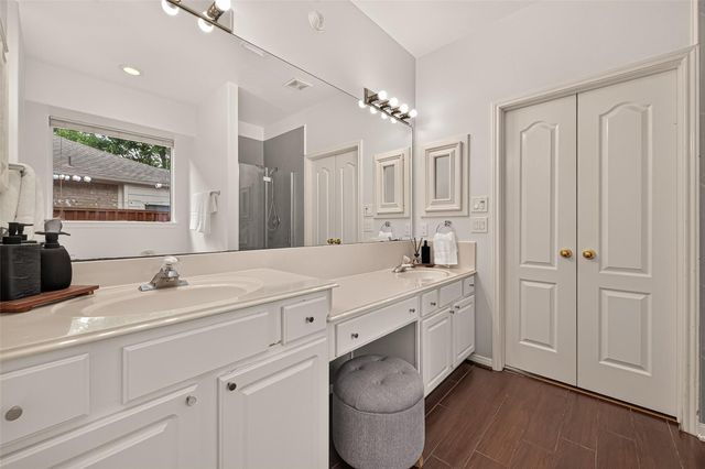 6211 Knollwood Trail, Spring, TX 77373
