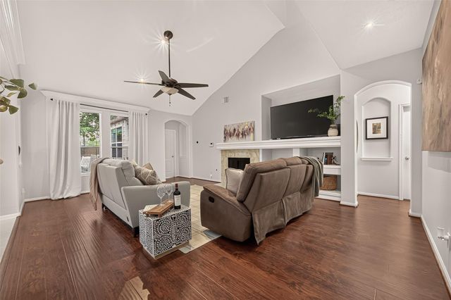 6211 Knollwood Trail, Spring, TX 77373