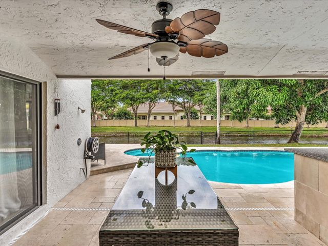 8929 NW 53rd Manor, Coral Springs, FL 33067