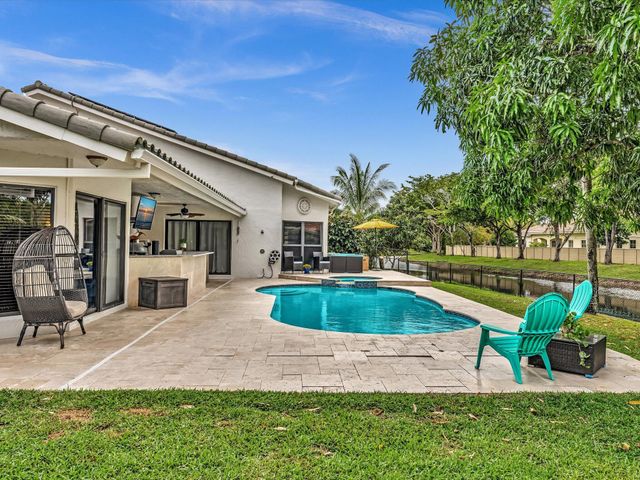 8929 NW 53rd Manor, Coral Springs, FL 33067