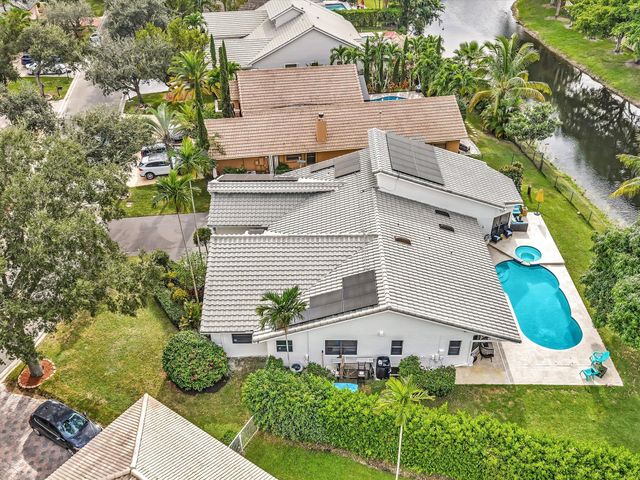 8929 NW 53rd Manor, Coral Springs, FL 33067