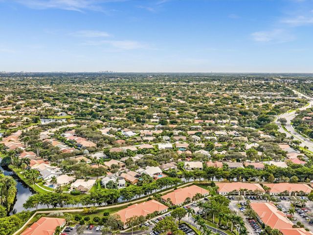 8929 NW 53rd Manor, Coral Springs, FL 33067