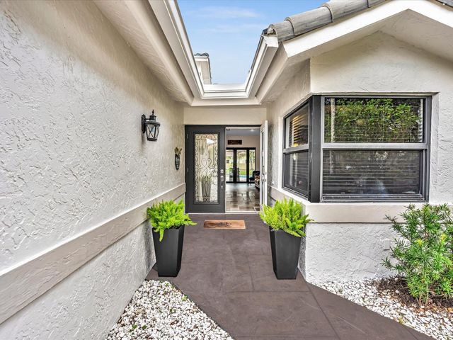 8929 NW 53rd Manor, Coral Springs, FL 33067