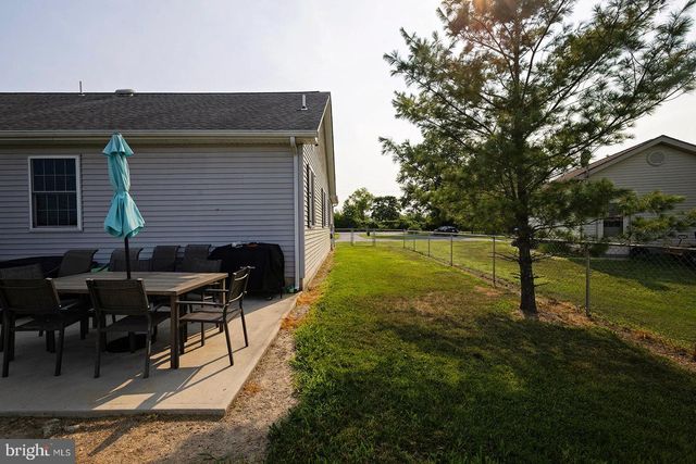 1818 DOWNS CHAPEL RD, Clayton, DE 19938