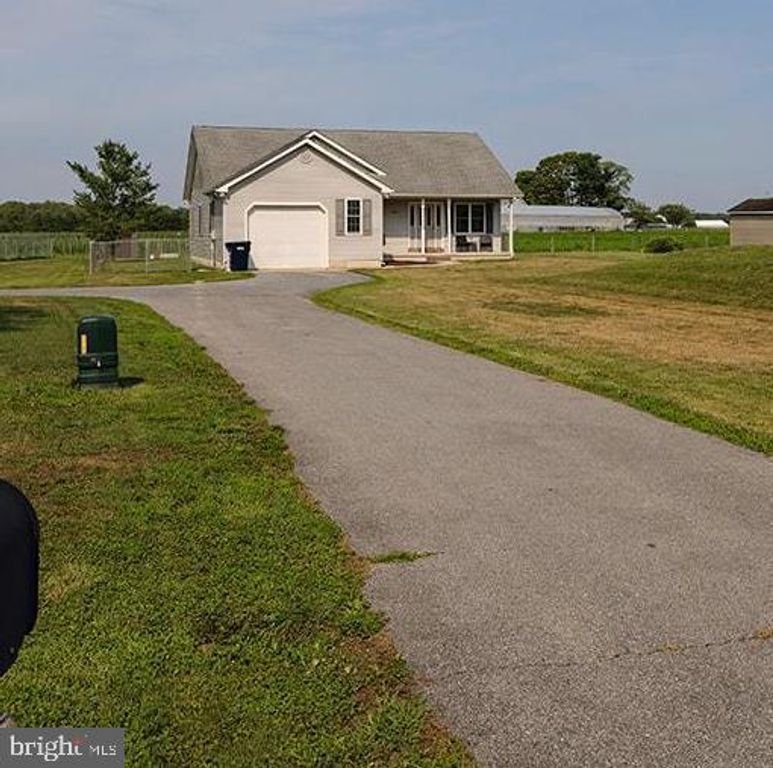1818 DOWNS CHAPEL RD, Clayton, DE 19938