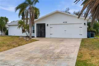 428 SW 33rd TER, Cape Coral, FL 33914