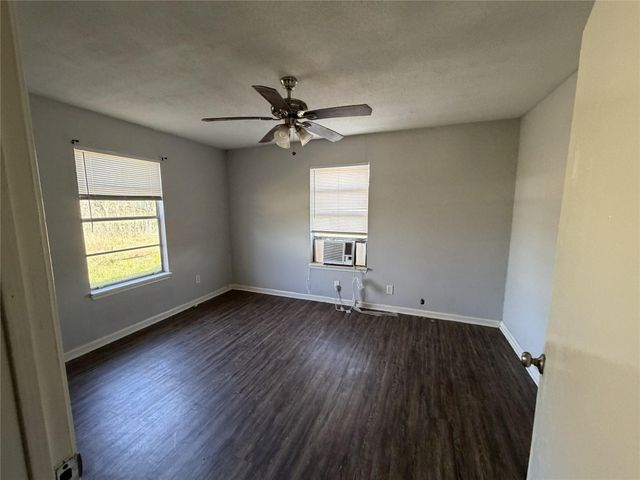 2409 Hodges Street, Baytown, TX 77521