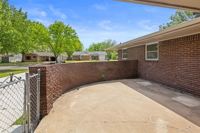 1203 Blanton Place, Sherman, TX 75092