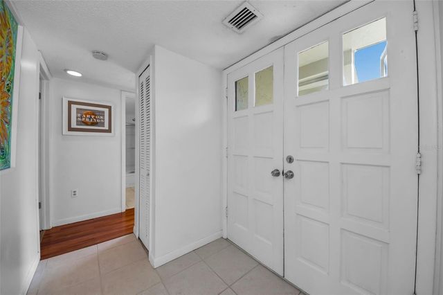 421 WINDRUSH BAY DRIVE 421, Tarpon Springs, FL 34689