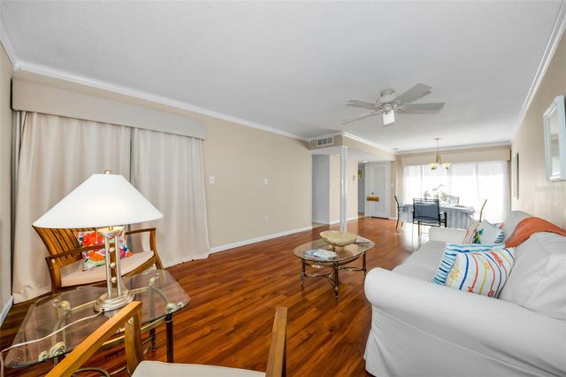 421 WINDRUSH BAY DRIVE 421, Tarpon Springs, FL 34689