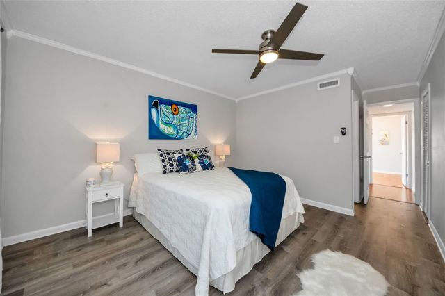 421 WINDRUSH BAY DRIVE 421, Tarpon Springs, FL 34689