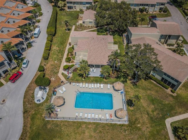 421 WINDRUSH BAY DRIVE 421, Tarpon Springs, FL 34689