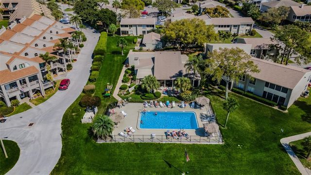 421 WINDRUSH BAY DRIVE 421, Tarpon Springs, FL 34689