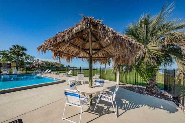 421 WINDRUSH BAY DRIVE 421, Tarpon Springs, FL 34689