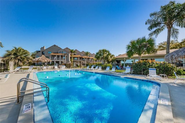 421 WINDRUSH BAY DRIVE 421, Tarpon Springs, FL 34689