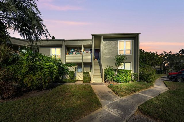 421 WINDRUSH BAY DRIVE 421, Tarpon Springs, FL 34689