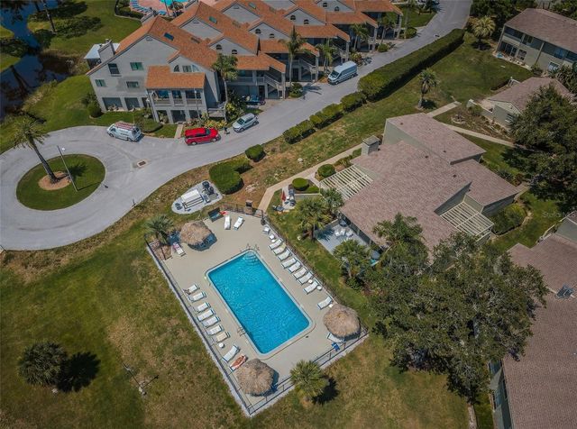 421 WINDRUSH BAY DRIVE 421, Tarpon Springs, FL 34689