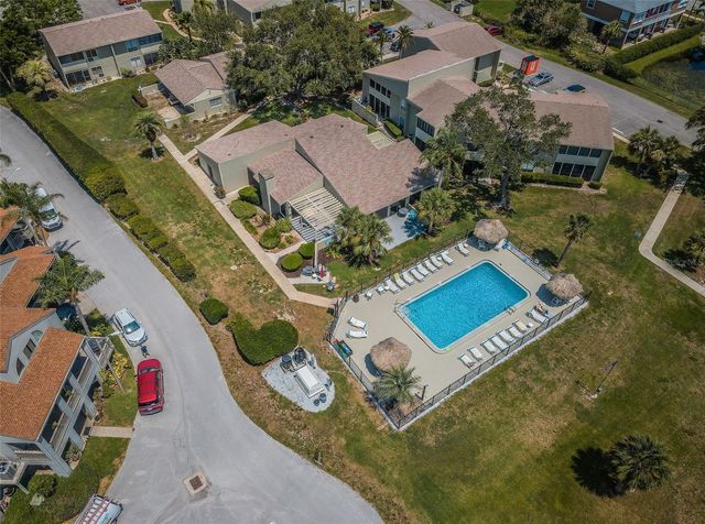 421 WINDRUSH BAY DRIVE 421, Tarpon Springs, FL 34689